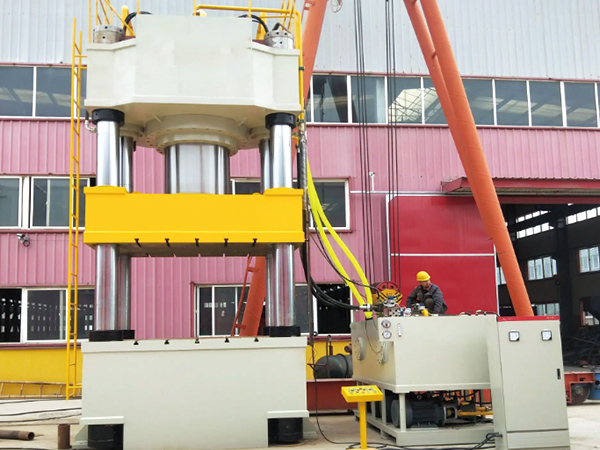 3600噸粉末液壓機(jī)